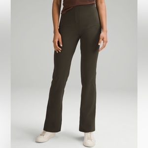 Lululemon - Smooth Fit Pant